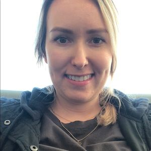 Meet your Posher, Rebecca